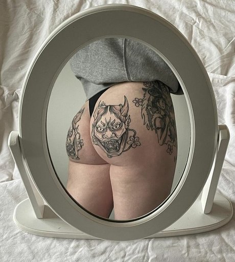 charwaldockx pornographic model image