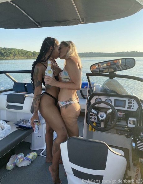 Raven Simone model top images