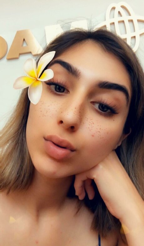 Jasdeep Johal model hot picture