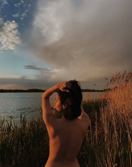 Sslavianka porn star img