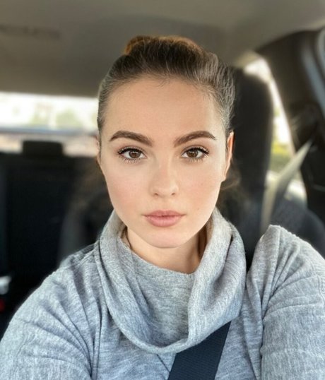 thick girls onlyfans art xxx archive