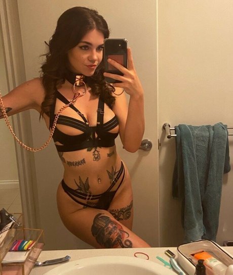 Cat Sandrusky high quality model galleries