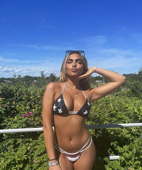 Alanna Rondinone star exclusive galleries