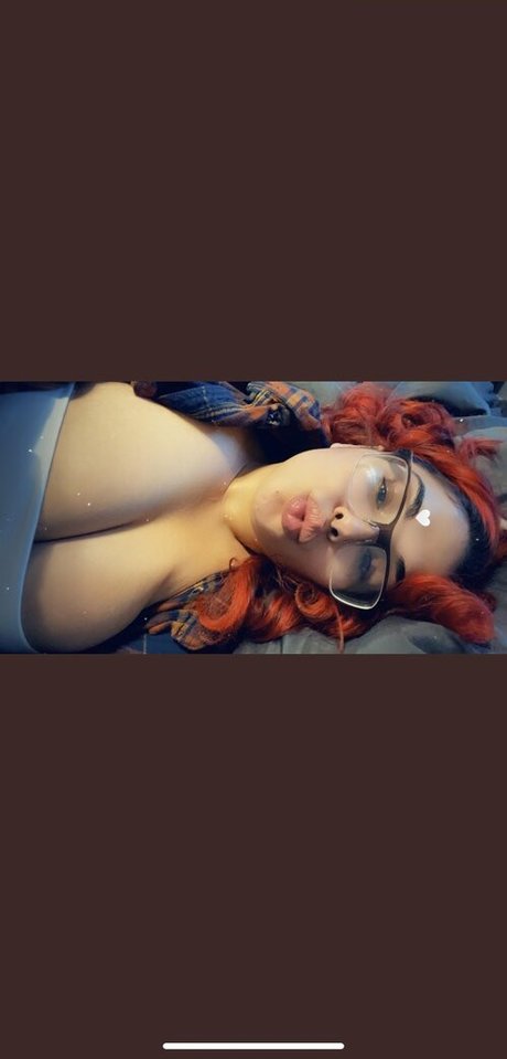 poisionivey pornographic actress archive