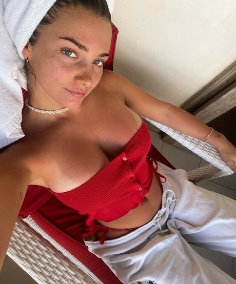 Jadeastokes xxx pornstar image