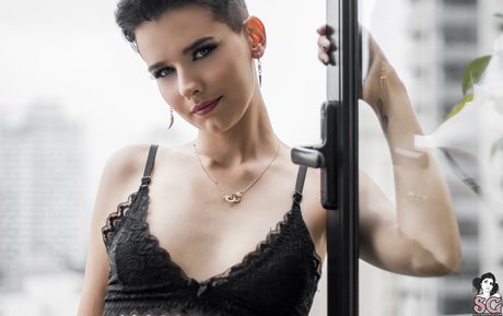 Juh Mushroom xxx model photo