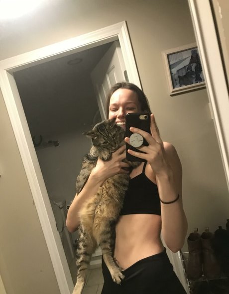 ScandinavianBabe model adult images