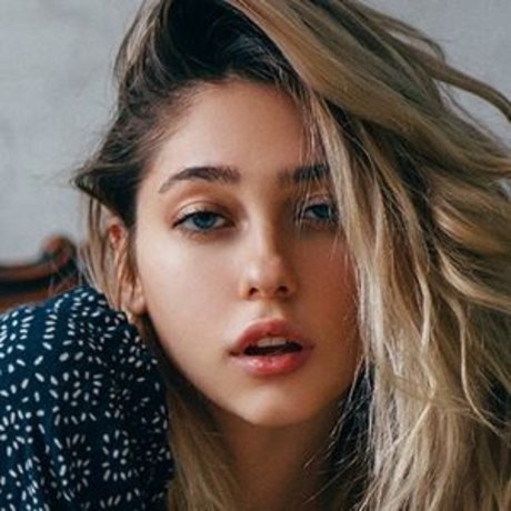 aemillin star pornographic images