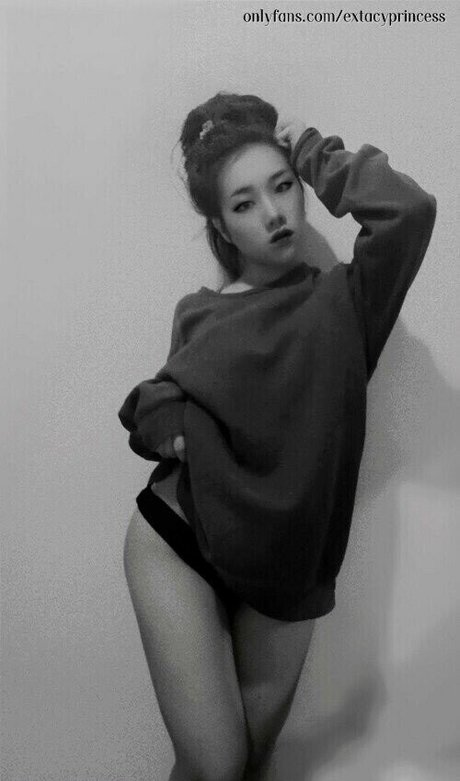 sxxxtacy star sex pics