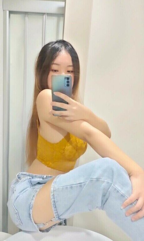 old young lesbian onlyfans sex photos