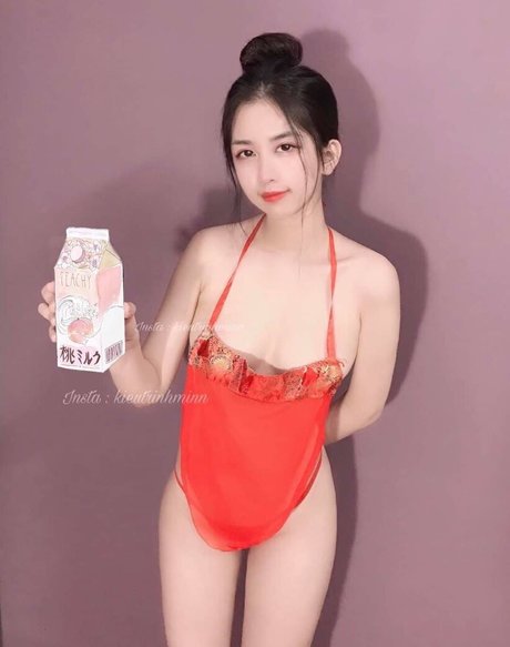 Kieutrinhminn model sexy pic