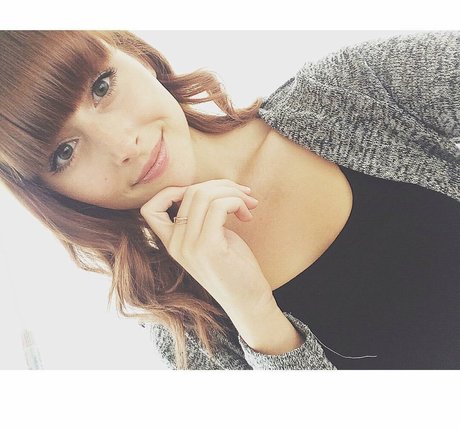 elie dr model perfect pics