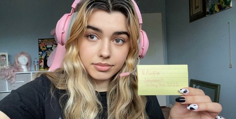 Any Baby Mooshi star art photos