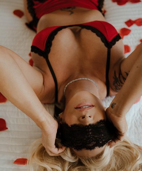 MelissaLee top actress images