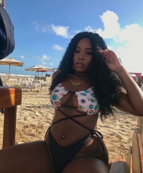 Poxxa vanna pornographic model photo