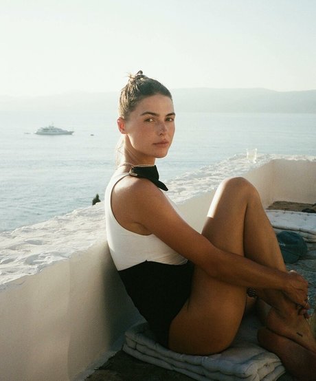 Sophia Roe porn star gallery