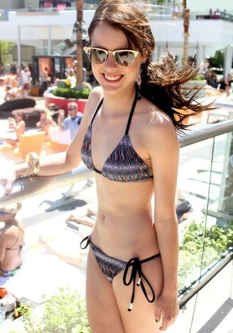 Laura Slade Wiggins star free archive