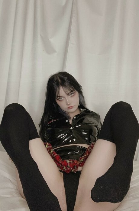 katieuhiguess model nude pics