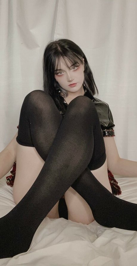 katieuhiguess erotic pornstar pictures