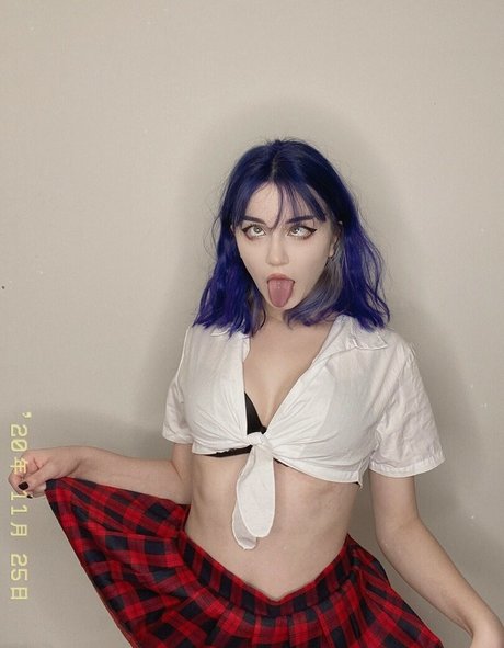 katieuhiguess Photo Gallery