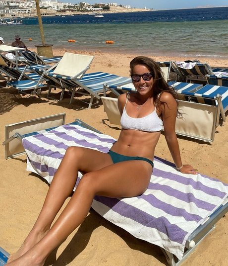 Jodie Anna Burrage pretty model photos