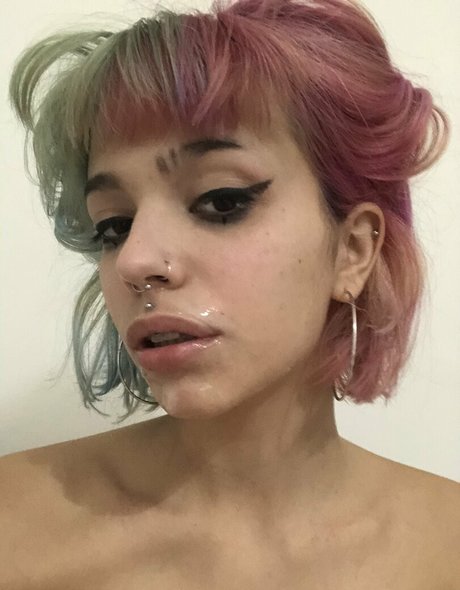 Ana Pires model adult pics