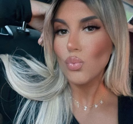 _naz t pornstar erotic photos