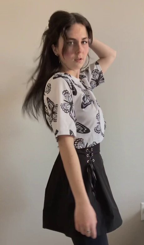 Olivia Evenstar xxx pornstar archive