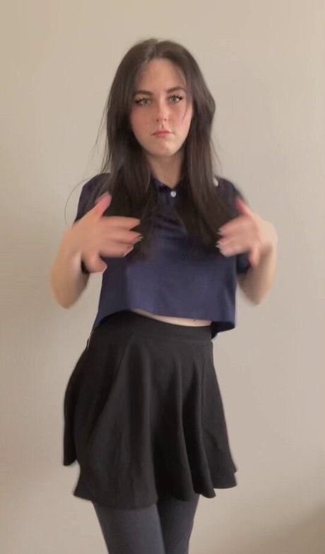 Olivia Evenstar model hd gallery