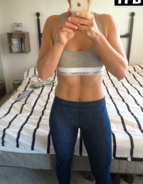 Claire Hutchings art pornstar galleries