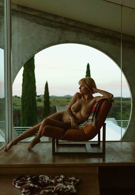 Marilyn Milk pornstar sexy picture