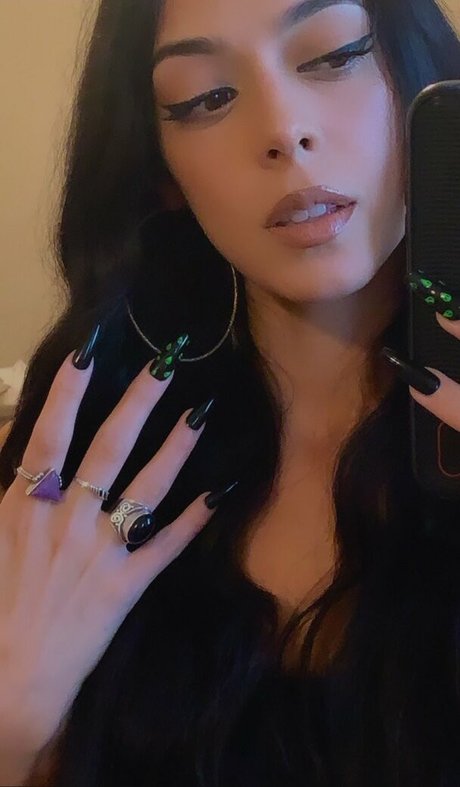 Erika Perry star high quality photo