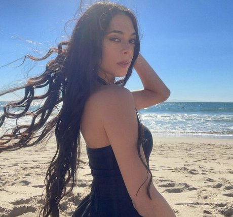 Erika Perry pornstar high quality pictures