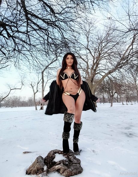 Anahi946 model exclusive pics