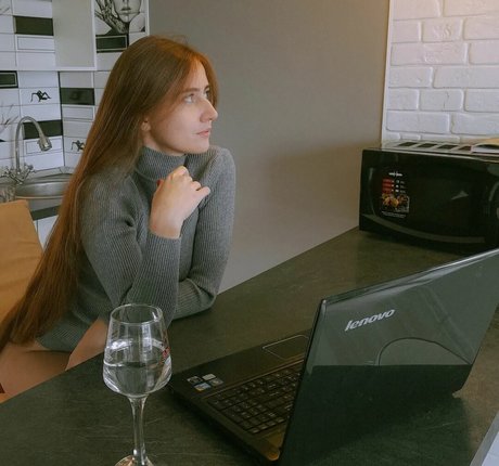 Tina Luven beautiful star pictures