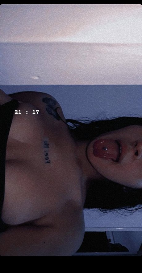 paradisi02 model hd images