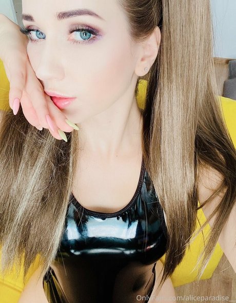 _Timeless Paradox adult actress photo