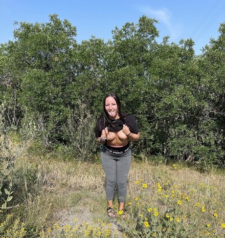 Kdmcakes nude actress img