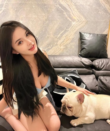 xyyoff top actress image