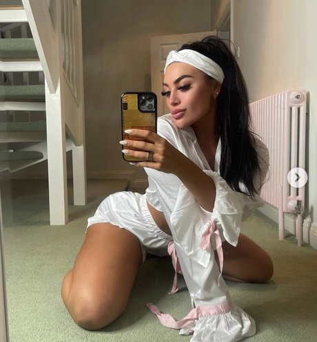 Kate Isobel Profile Photo