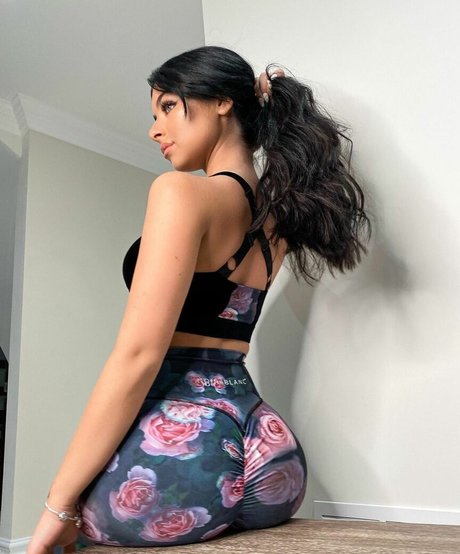 hostess onlyfans art naked gallery