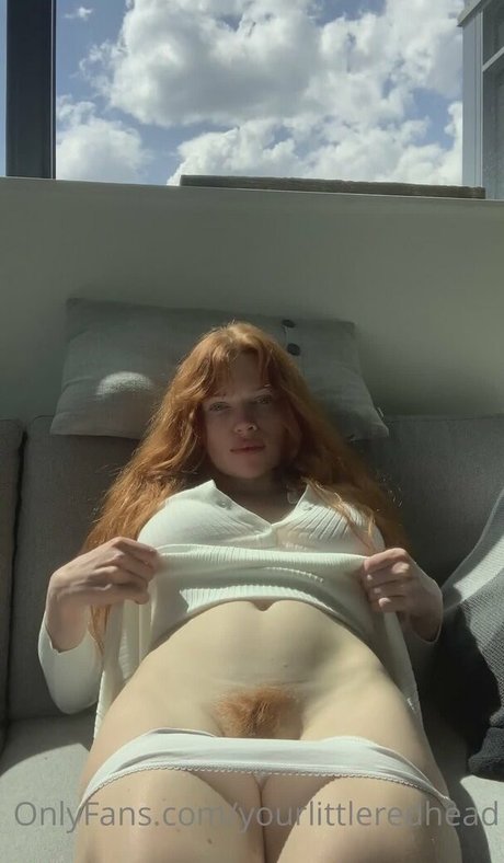 Your Little Redhead sexy actress galleries