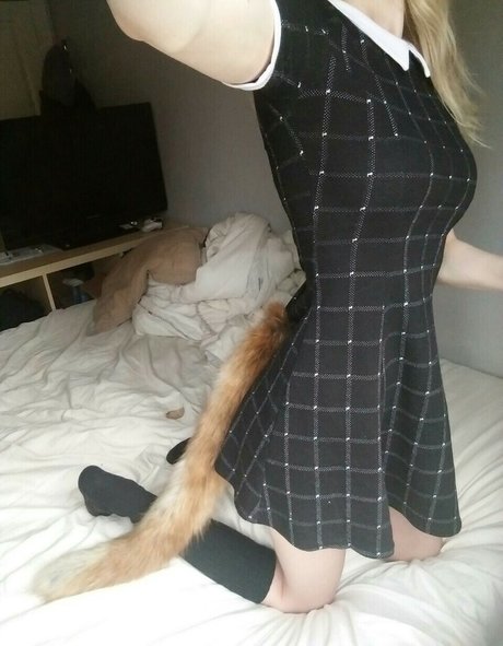 Geckuh art model photo