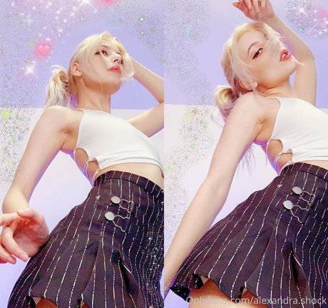 alexandra shock star hot pics