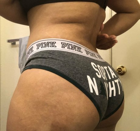 Tellyfckngo pornstar naked photos