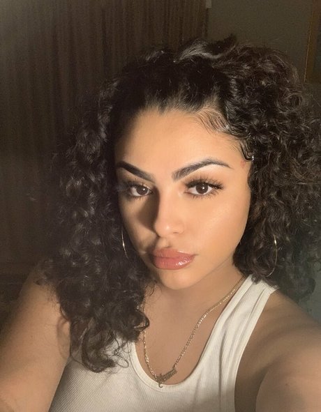 blowjob brunette onlyfans hot xxx photo