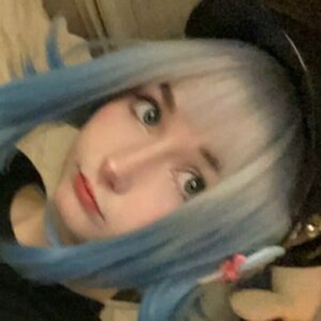 llampinq star naked img