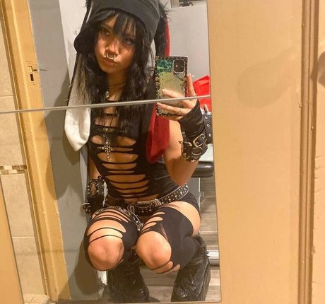 Saintsgoth xxx star images