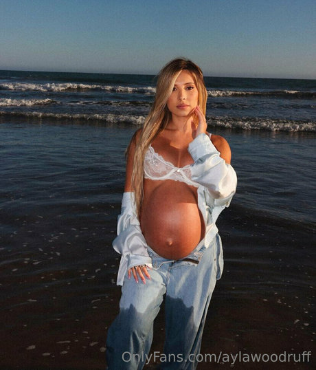 aylawoodruff naked pornstar image