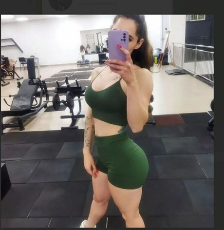 mysisterhot nude star picture